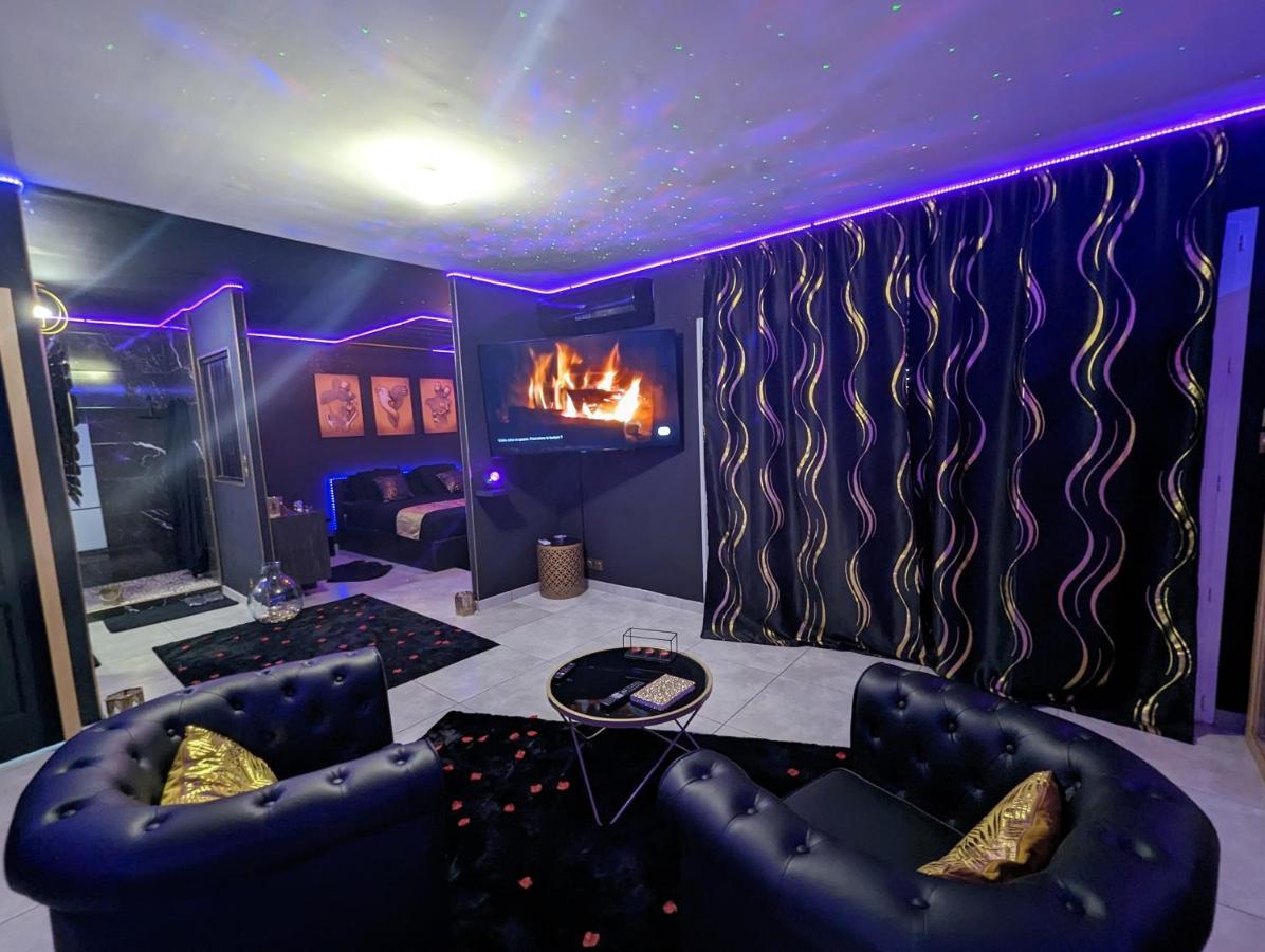 La Gold Room Jacuzzi & Sauna Prive 페르피냥 외부 사진